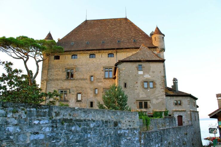 From Geneva: Day Tour to Chamonix & Yvoire Medieval Village - Chamonix: Marvel at Alpine Scenery