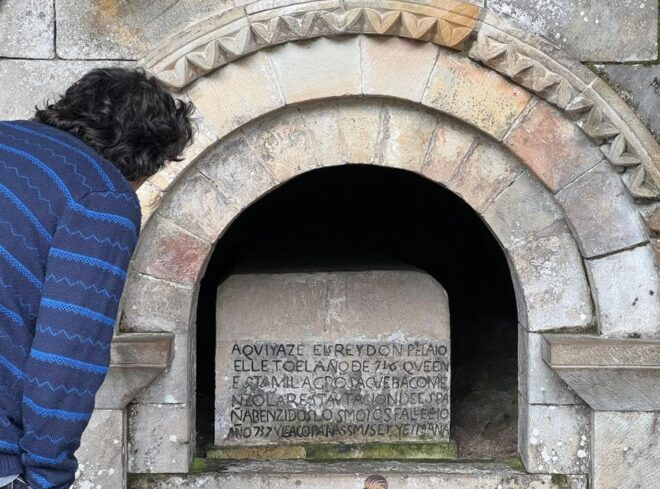 From Gijón or Oviedo: Covadonga Lakes & Sanctuary and Cangas - What to Bring