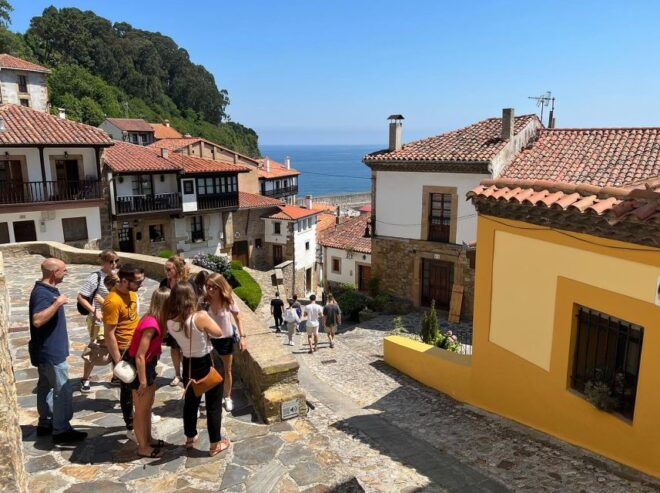 From Gijón or Oviedo: Tazones, Lastres & Ribadesella Tour - Itinerary