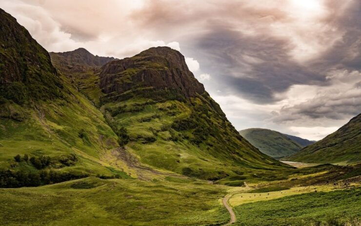 From Glasgow: 2-Day Eilean Donan, Loch Ness & Glenfinnan - Itinerary Highlights