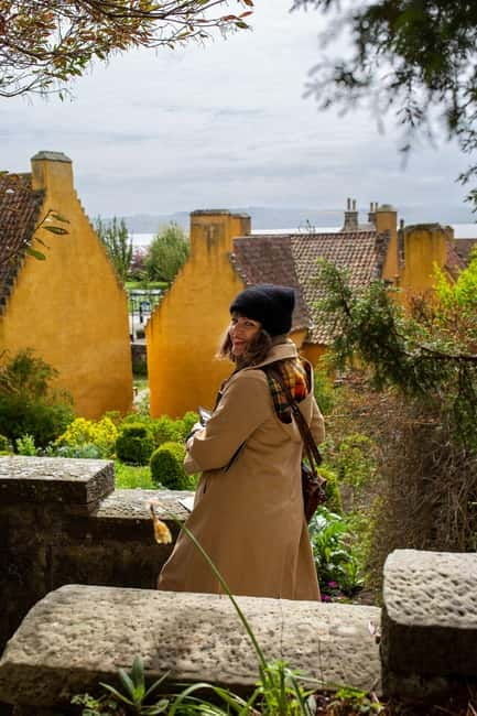 From Glasgow: Castles, Clans & Outlander Day Tour - Blackness Castle – Fort William’s Fortress