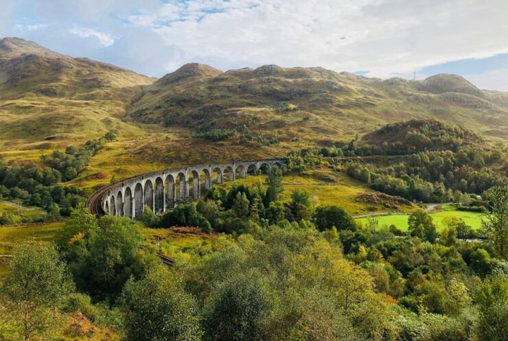 From Glasgow: Glenfinnan, Fort William, and Glencoe Day Trip - Glenfinnan Viaduct and Monument