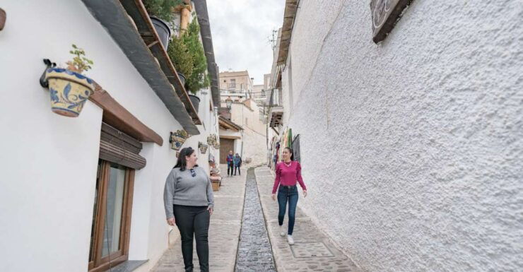 From Granada: Alpujarra Villages Guided Day Tour - Highlights and Attractions