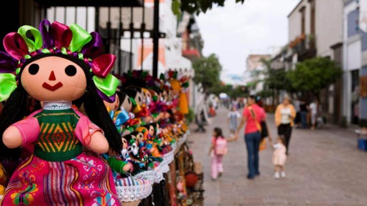 From Guadalajara: Downtown and Tlaquepaque Sightseeing Tour - Tour Details