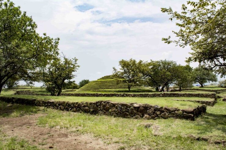 From Guadalajara: Pyramids & Jose Cuervo Tequila Tour - Experience Highlights