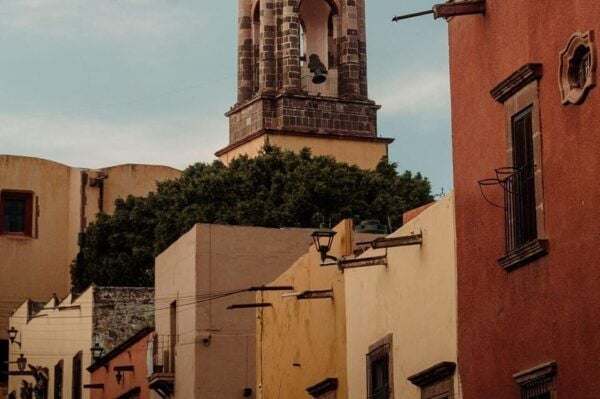 From Guanajuato: Dolores Hidalgo and San Miguel Public Tour - San Miguel De Allende