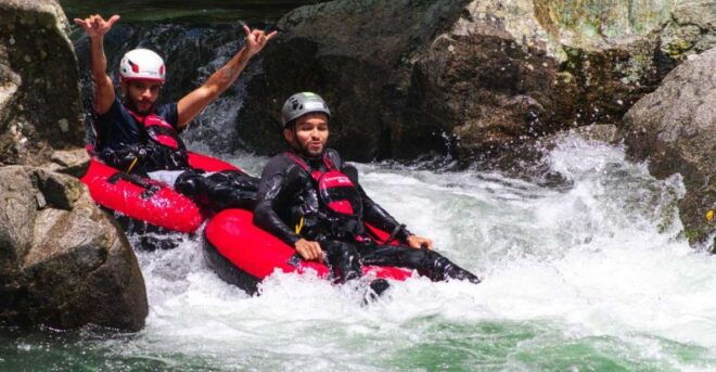 From Guatape:Paragliding and River Tubing Private Experience - Inclusions and Pricing