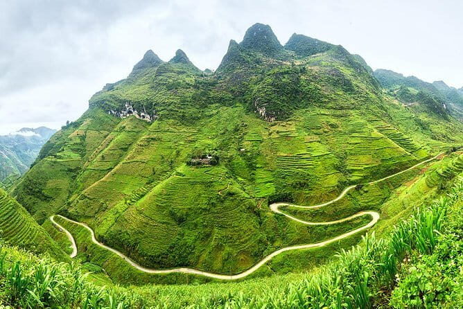 From Ha Giang: Motorbike Tour 3D2N (Small Group with Easy Riders) - Why This Tour Stands Out