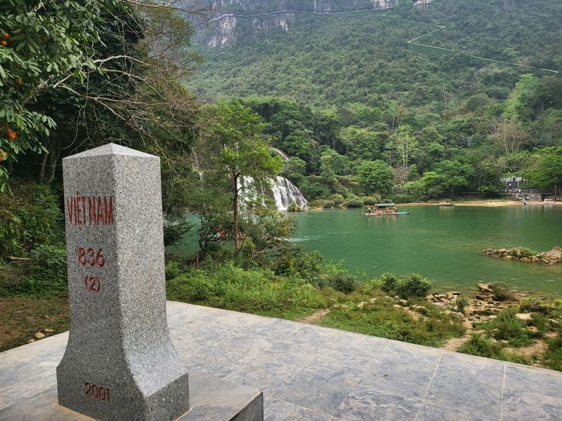 From Ha Noi: 2-Day Ban Gioc Waterfall Small Group Tour - Transport is the detail to settle first