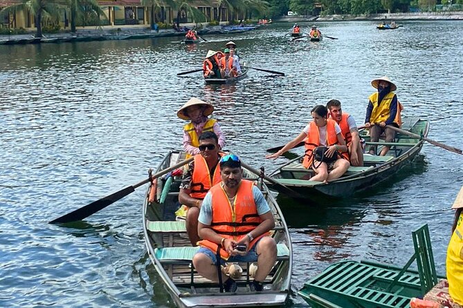 From Ha Noi: Bus Transfer to Ninh Binh, Hoa Lu, Trang An Cave - Common Questions