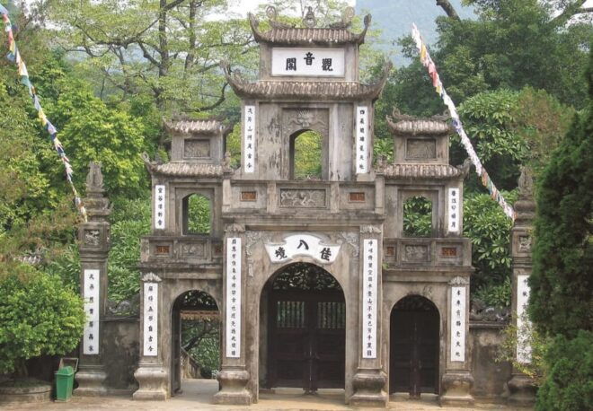 From Ha Noi: Explore Perfume Pagoda & Visit A Big Cave - Boat Ride Experience