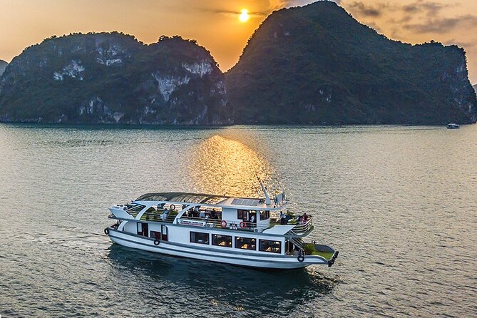 From Ha Noi- Ha Long Bay With Buffet Lunch on Luxury Cruise - Buffet Lunch Details