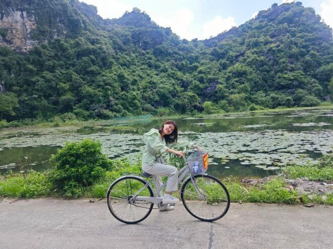 From Ha Noi: Hoa Lu – Tam Coc/ Trang An - Included Services