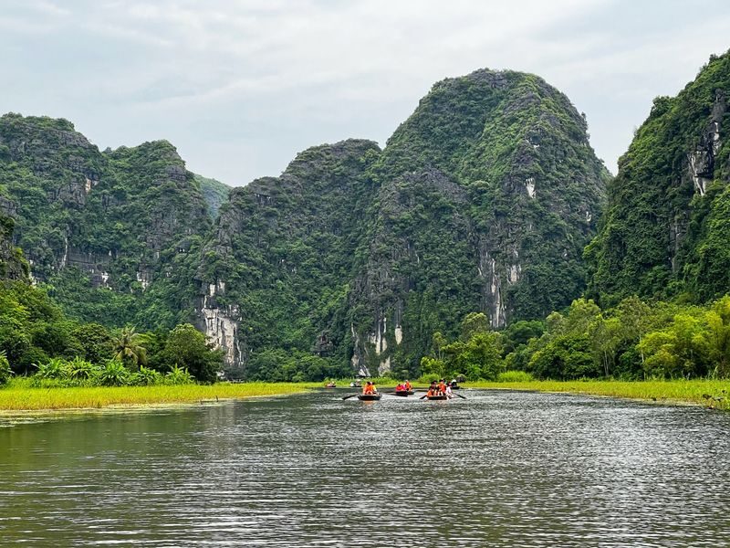 From Ha Noi: Ninh Binh, Hoa Lu & Trang An Unesco Site Day Tour - Is the $40.79 starting price good value?