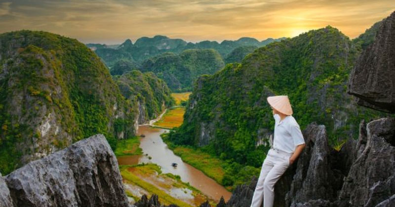 From Ha Noi: Ninh Binh & Sapa Trekking 3-Day Tour with Sleeper Bus - Sleeper bus or train? Confirm before departure
