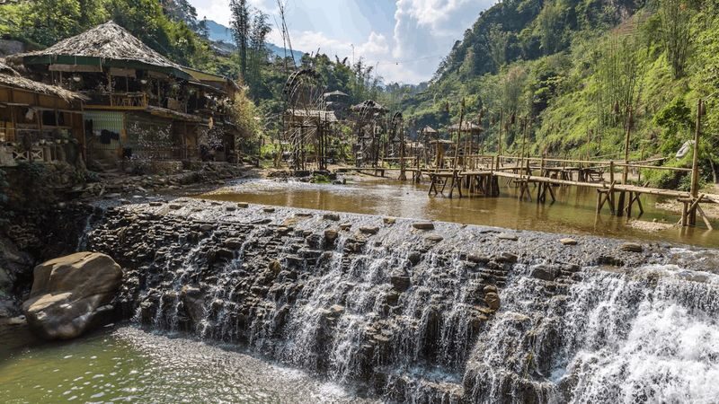 From Ha Noi: Ninh Binh & Sapa Trekking 3-Day Tour with Sleeper Bus - Booking details worth checking