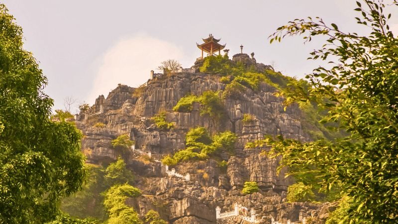 From Ha Noi: Ninh Binh & Sapa Trekking 4-Day Tour with Sleeper Bus - Who this short trip suits