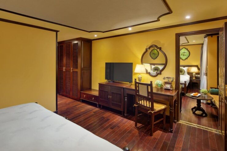 From Halong: 1 Night Indochine Premium Luxury Cruise - Highlights and Amenities