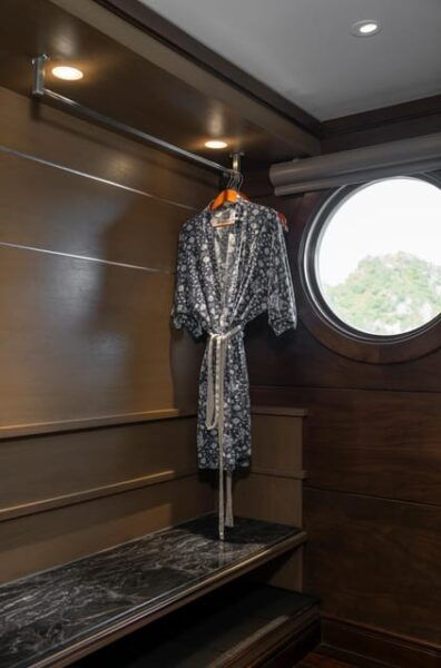 From Halong: Lanha Bay 3D2N on Ambassador Signature Cruise - Meeting Point and Check-in