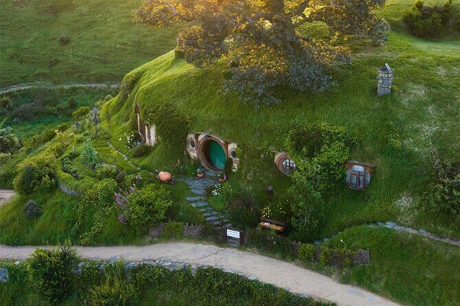 From Hamilton Hobbiton Waitomo Glowworm Caves 1 Day Private Tour - The Sum Up