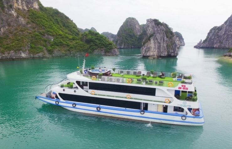 From Hanoi: 1-Day Ha Long Bay Luxury Cruise With Jacuzzi - Activity Details