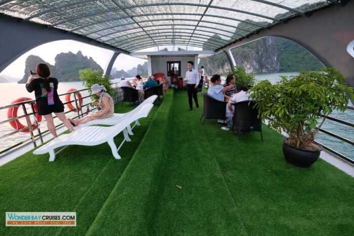 From Hanoi: 1 -Day Halong Bay Cruise With Big & Small Groups - Cruise Options and Activities