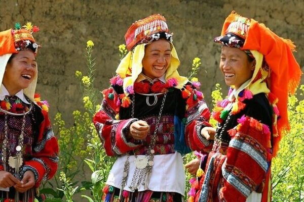 From Hanoi: 2-Day 2-Night Sapa Tour by Overnight Train - Trekking and Sightseeing Highlights