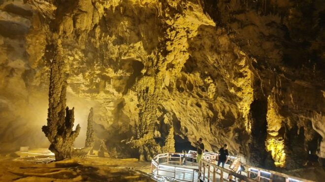 From Hanoi: 2-Day Ban Gioc Waterfall Tour - Inclusions