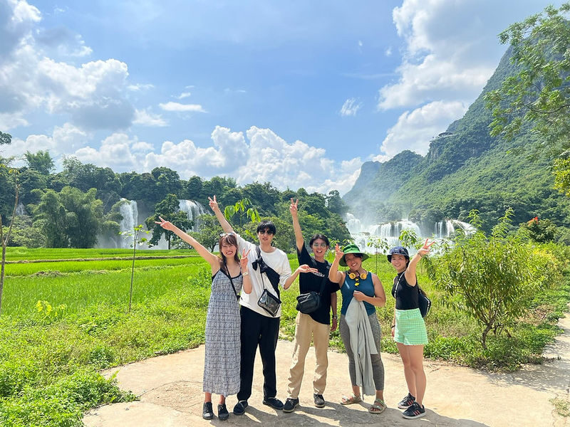 From Hanoi: 2-Day Cao Bang - Ban Gioc Waterfall Trekking Tour - Dinner and a stone-village homestay