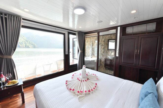 From Hanoi: 2-Day Halong Sapphire Cruise With Balcony Cabin - What to Bring on the Cruise