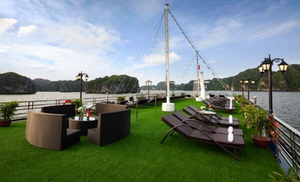 From Hanoi: 2-Day Luxury Cruise of Ha Long and Lan Ha Bay - The Sum Up