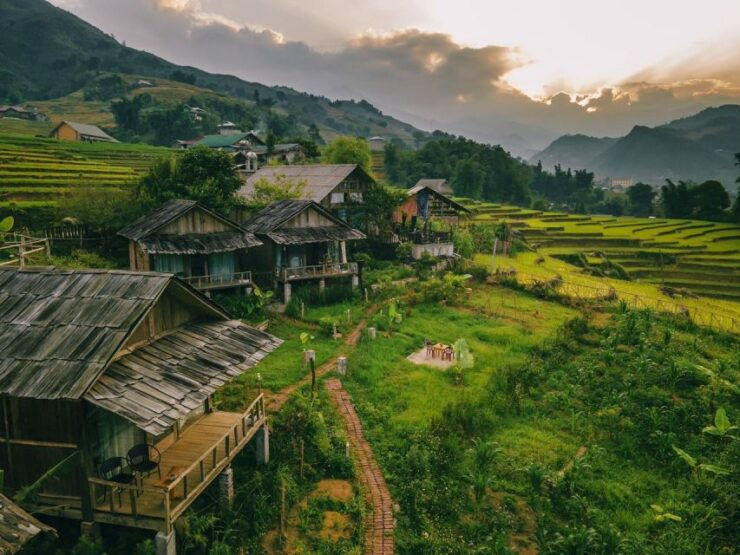 From Hanoi: 2-Day Sapa Luxury Ethnic Homestay Tour - Booking and Logistics