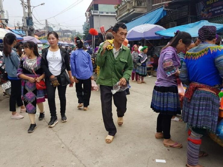 From Hanoi: 2-Day Trekking to Villages in Sapa With Homestay - Day 1: Hanoi to Sapa and Trek to Lao Chai/Ta Van