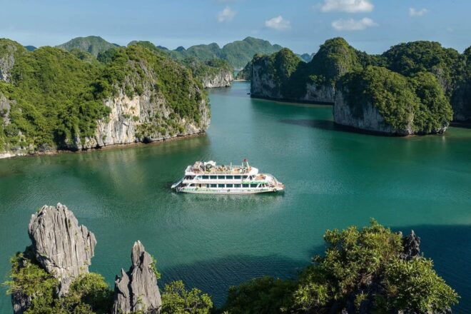 From Hanoi: 2-Days Tour Cat Ba Island and Lan Ha Bay Cruise - Welcome to Lan Ha Bay