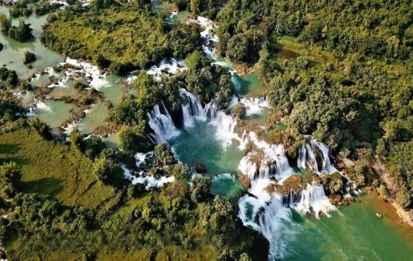 From Hanoi: 3-Day Ban Gioc Waterfall Tour - Small Group - Included Services