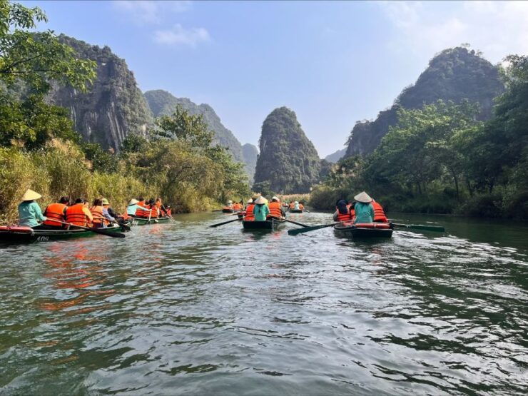 From Hanoi: 4 Days Halong Bay- Ninh Binh Luxury Tour - Tour Experience