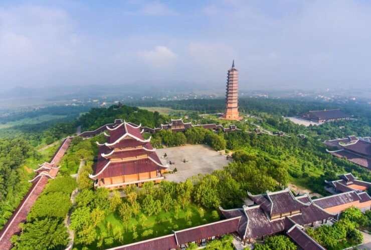 From Hanoi: Bai Dinh Pagoda and Trang An Boat Tour - Highlights of Bai Dinh Pagoda
