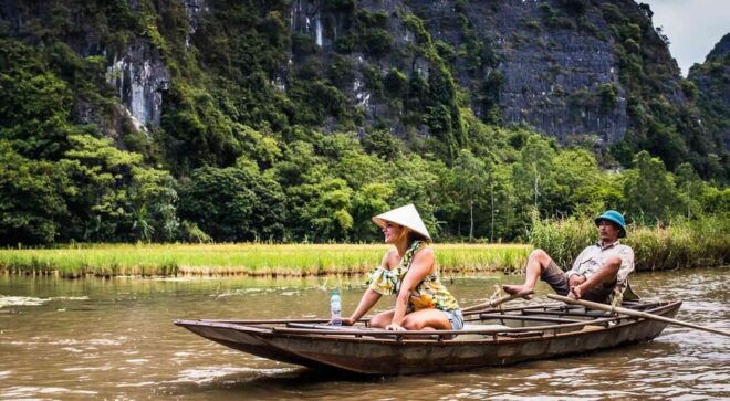 From Hanoi: Bai Dinh, Trang An, and Mua Cave Day Trip - Travel Logistics