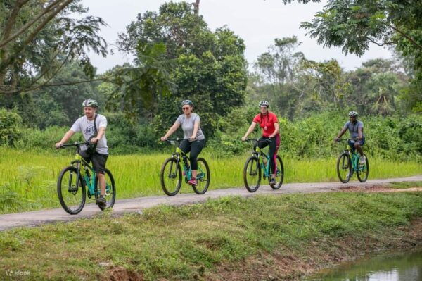 From Hanoi: Bike and Hike Ham Lon Mount and Kayak the Lakes - What to Expect
