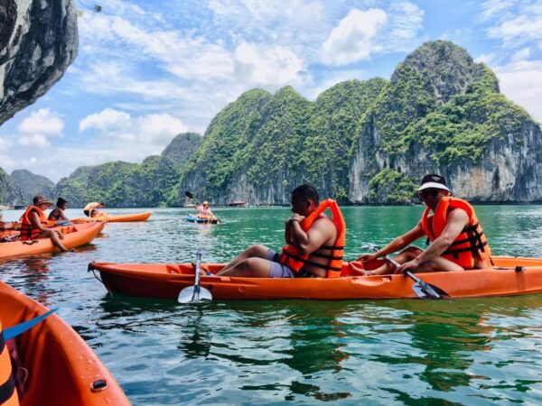 From Hanoi: Cat Ba Island 2-Day Trip With Homestay and Meals - Meals