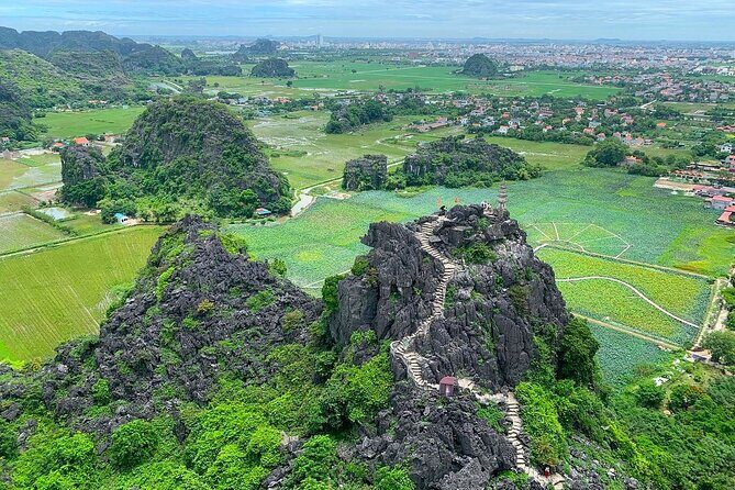 From Hanoi: Discover Hoa Lu, Trang An Grottoes, Mua Cave, Cycling - Final Thoughts: Is This Tour Right for You?