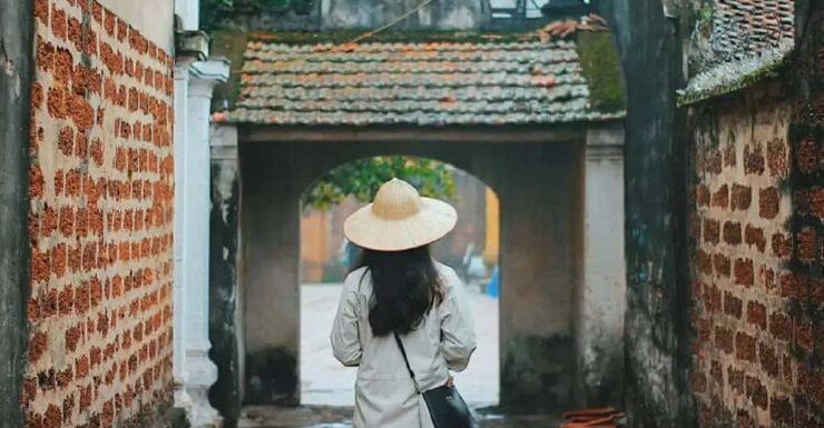 From Hanoi: Duong Lam Ancient Village Day Tour With Lunch - Itinerary Highlights