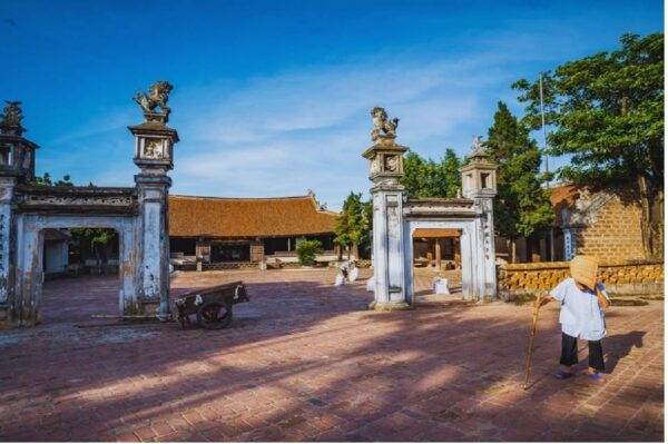 From Hanoi: Duong Lam Ancient Village Day Tour With Lunch - Booking and Cancellation Policy