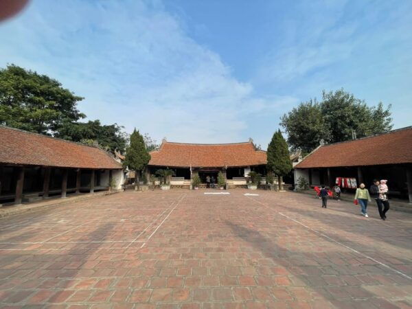 From Hanoi: Duong Lam Ancient Village Private Tour - Booking and Cancellation Policies