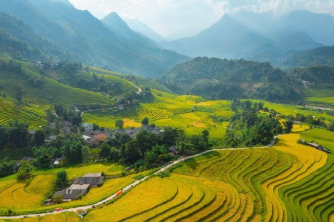 FROM HANOI: EXPLORE CATCAT–FANSIPAN - HANOI 2 Days 1 Night - Day 1 Activities