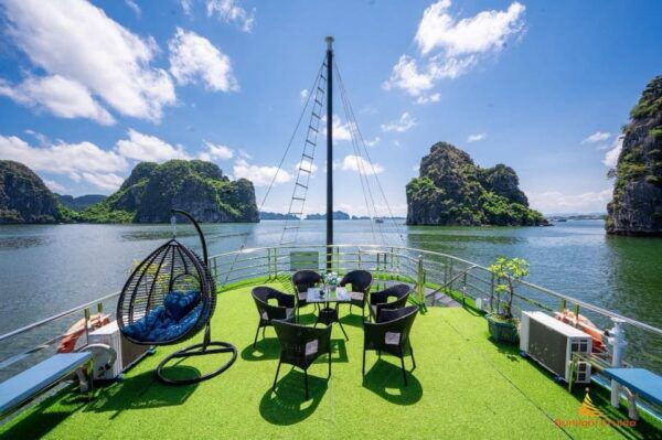 From Hanoi: Explore Ha Long Bay in 1 Day - Best Time to Visit
