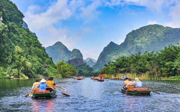From Hanoi: Explore Ninh Binh & The Hidden Gems In 2 Days - Private Group Option