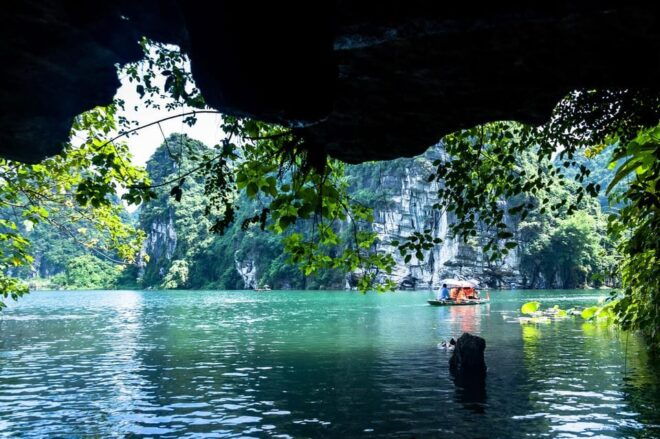 From Hanoi: Explore Ninh Binh & Trang An & Tam Coc In 2 Days - Day 1 Activities