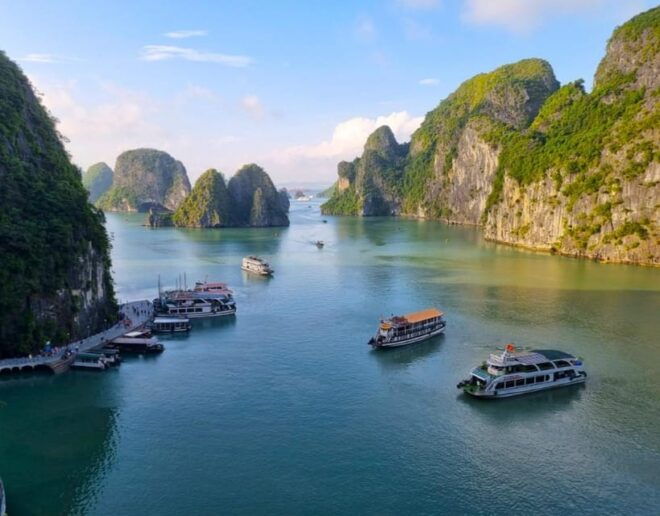 From Hanoi: Full-Day Halong Cruise- Lunch, Kayak, Visit Cave - Inclusions