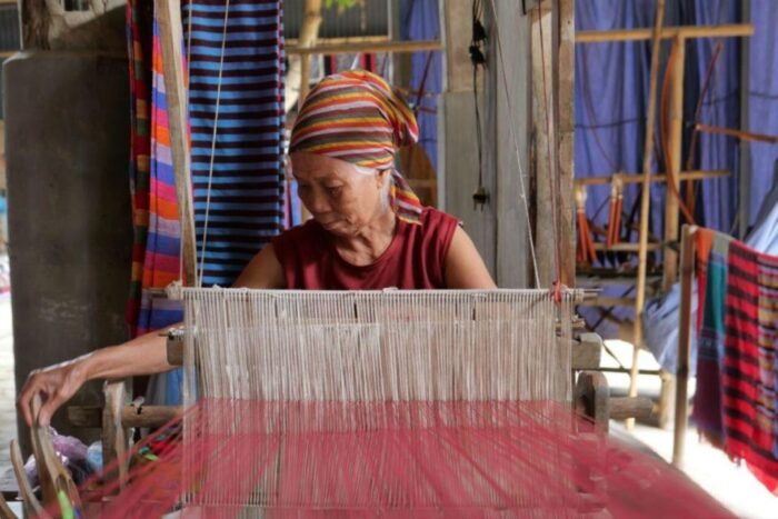 From Hanoi: Full-Day Mai Chau Group or Private Tour - Getting to Mai Chau